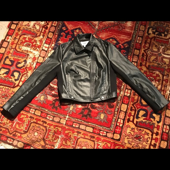 BB Dakota Jackets & Blazers - JACK BB Dakota cropped vegan leather jacket